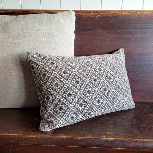 Gable Lumbar Pillow Cover